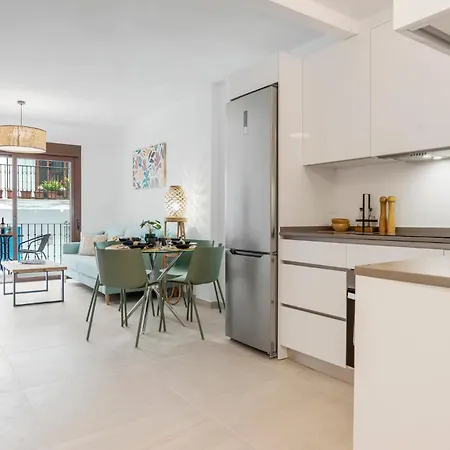 2 Bed In Village *